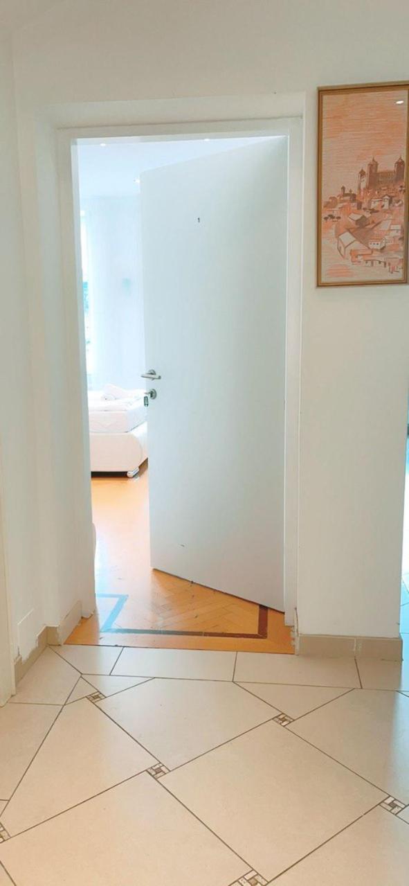 Privatunterkunft Deluxe In Keplerplatz *